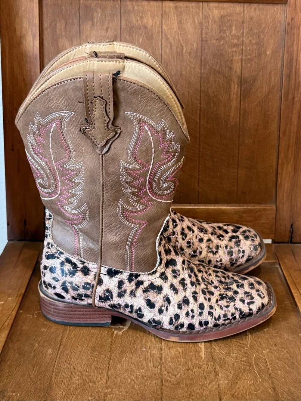 Roper Kids Pull-On Cowboy Boots in Cheetah Pink Print Brown Girls Size 2